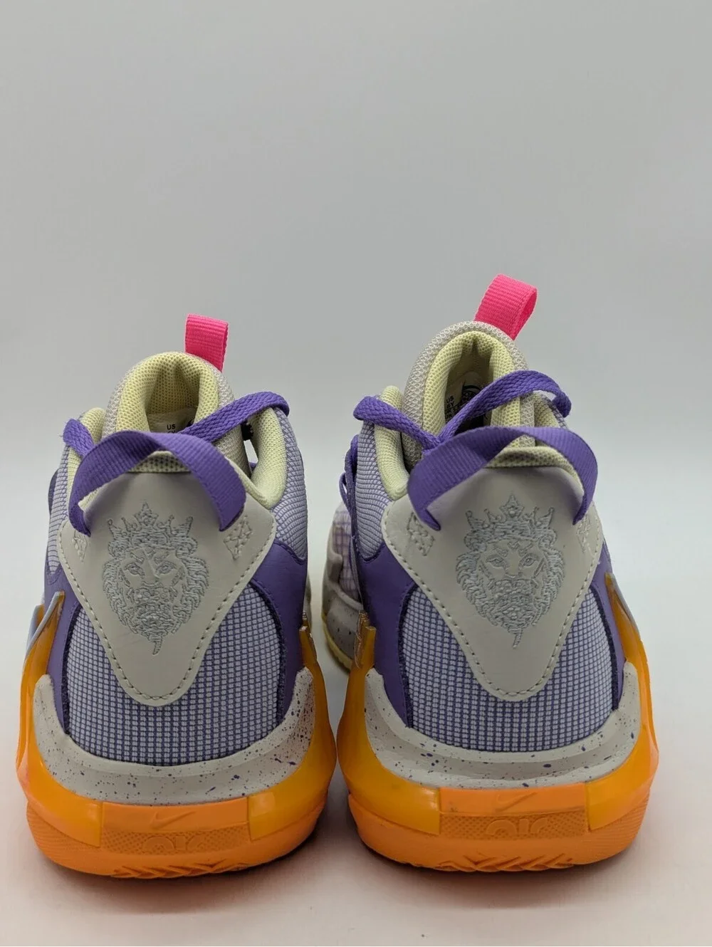 Nike LeBron Witness 7 Action Grape Purple Kids Size 6Y / Women's 7.5 DQ8650-101
